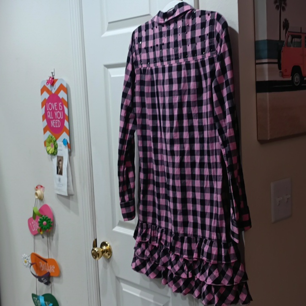 Dress - Picture 7 of 7
